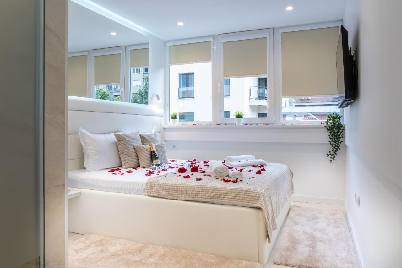 Alex Central Apartments Belgrado Exterior foto